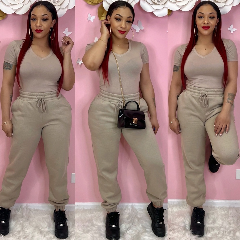 Woman’s 2pc Set- Ash Mocha